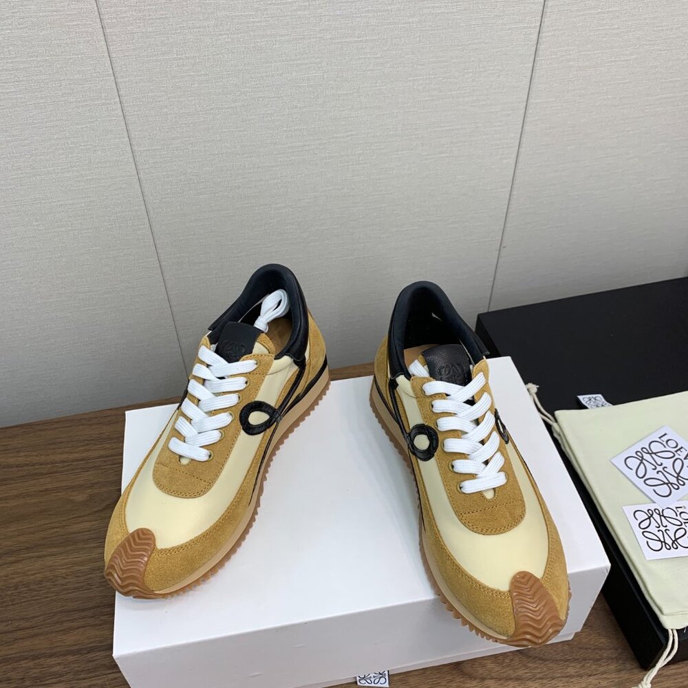 Loewe Flow Runner Sneakers | Camel & Black Logo | Brand New - Picture 2 of 9